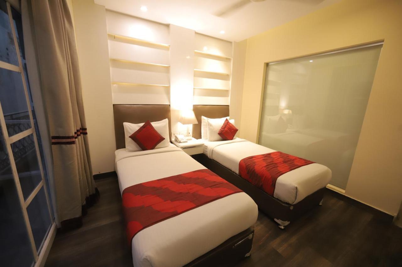 Picasso Prive Naraina Delhi - Couple Friendly Local Ids Accepted New Delhi