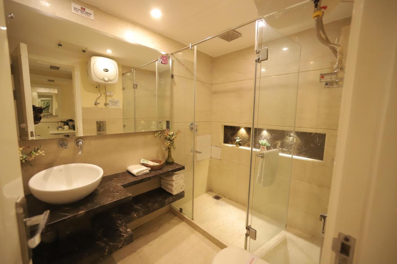 Picasso Prive Naraina Delhi - Couple Friendly Local Ids Accepted Hotel New Delhi