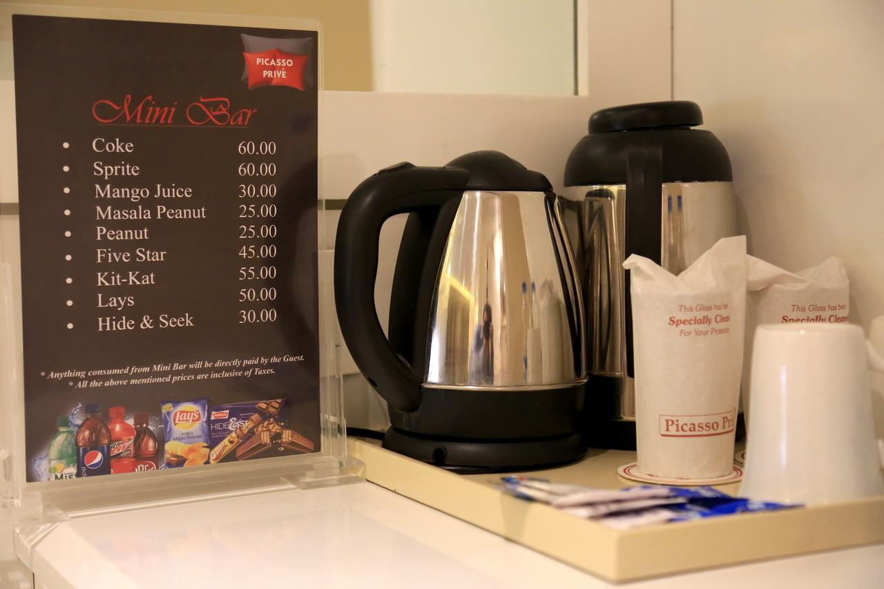 Picasso Prive Naraina Delhi - Couple Friendly Local Ids Accepted 3*